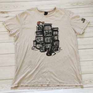 Lucky Brand Fender Guitar T-shirt